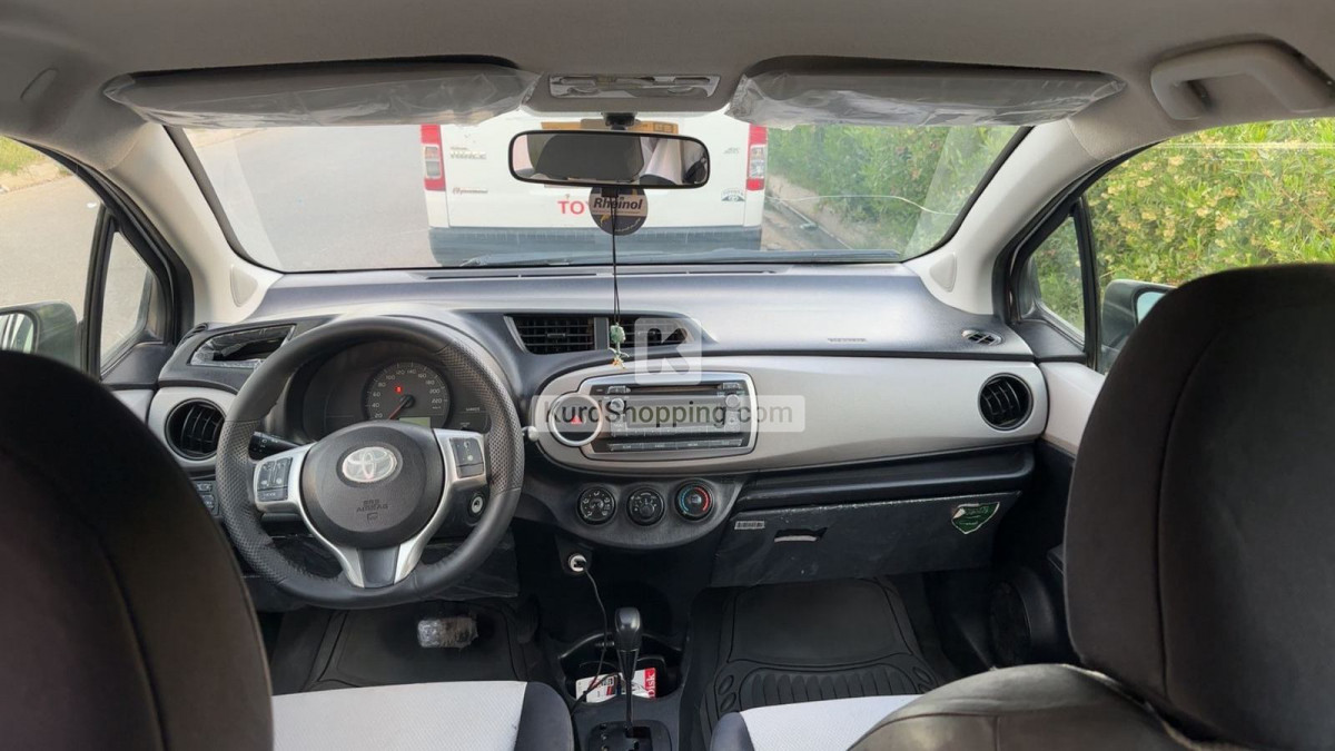 Toyota Yaris 2012