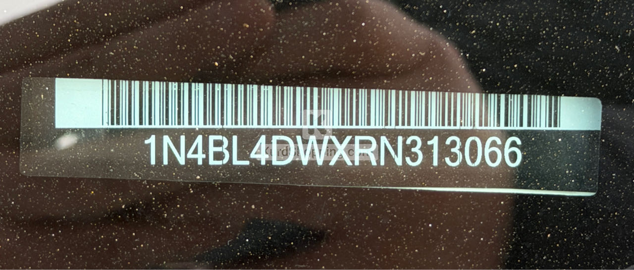Nissan Altima 2024