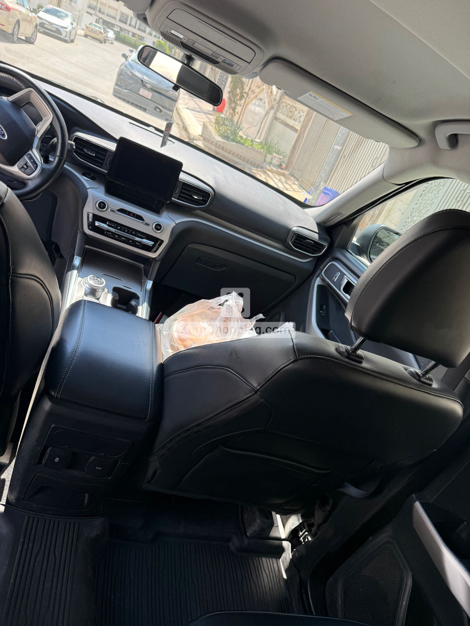 Ford Explorer 2023