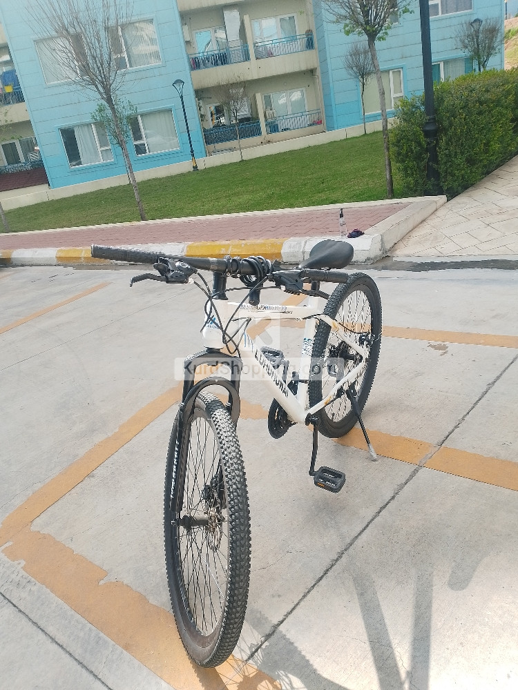 پاسکیلی مارکەی Luhuhway