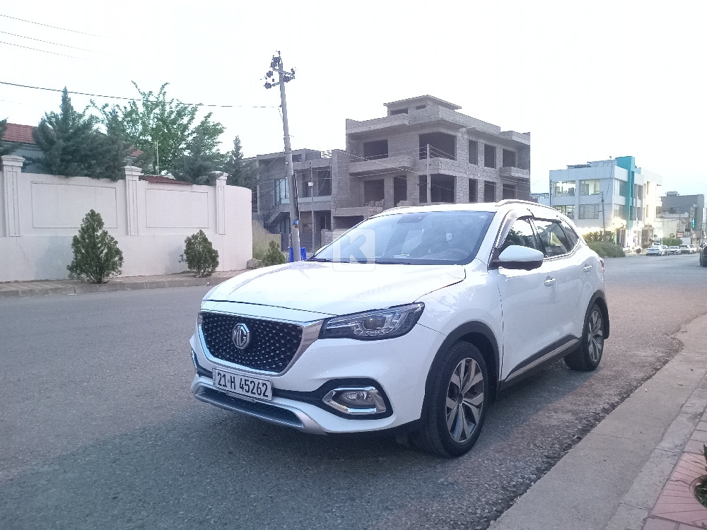 MG HS 2021