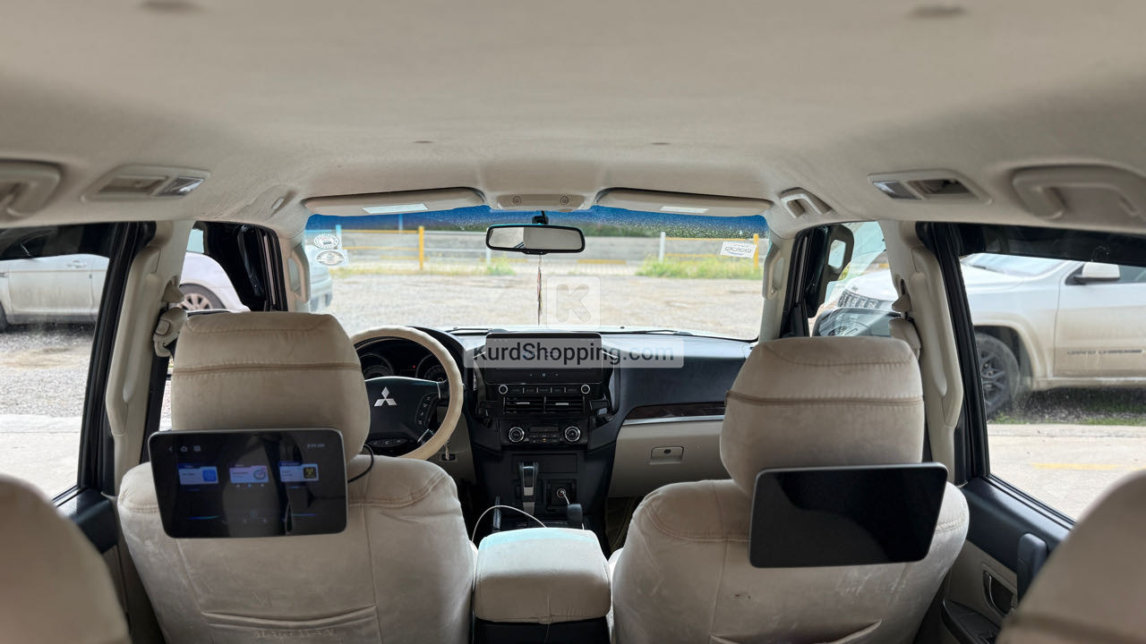Mitsubishi Pajero 2016