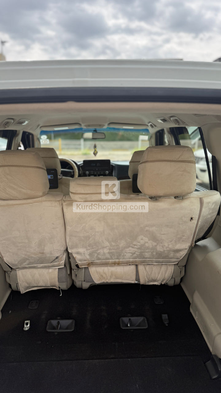 Mitsubishi Pajero 2016