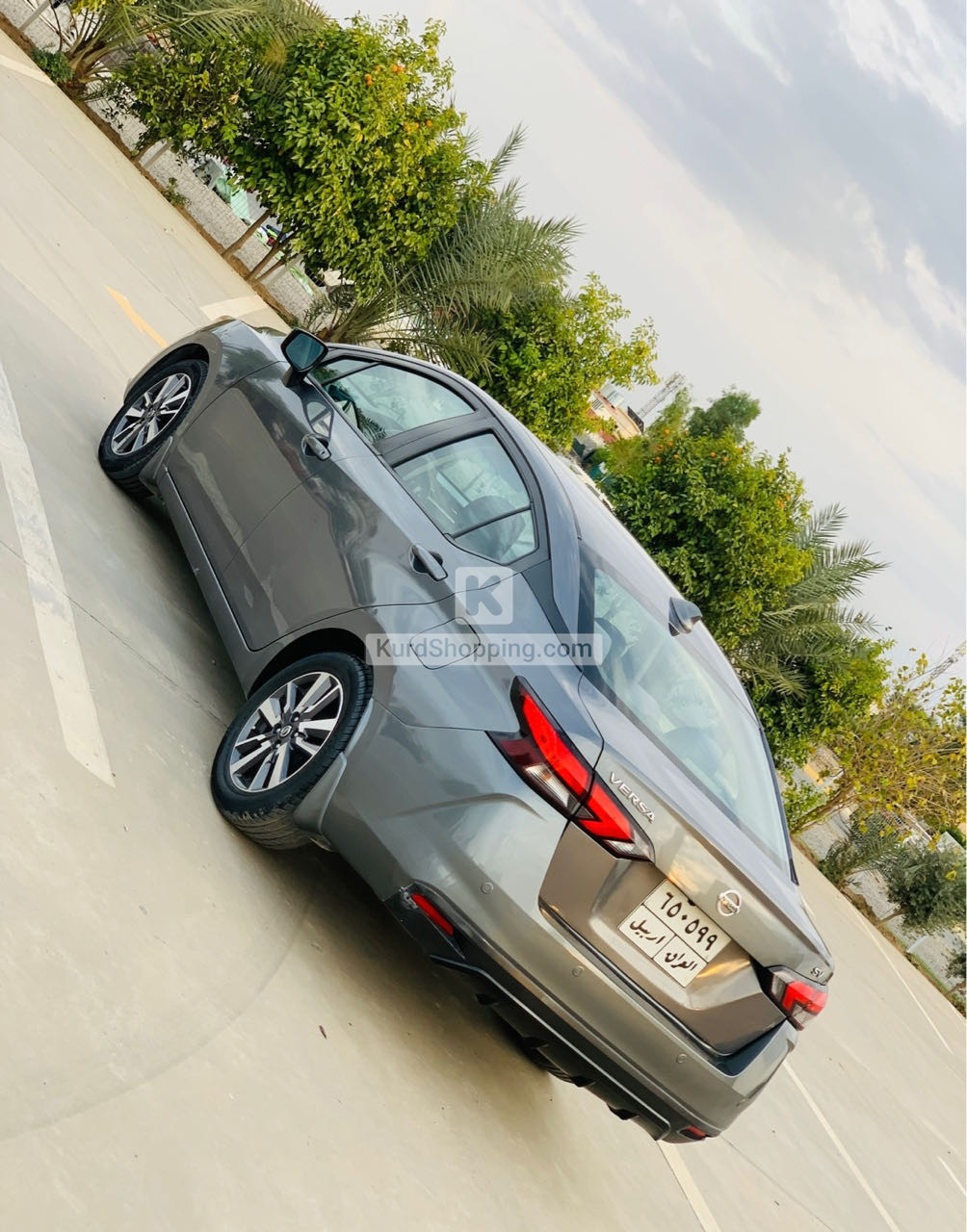 Nissan Versa 2020