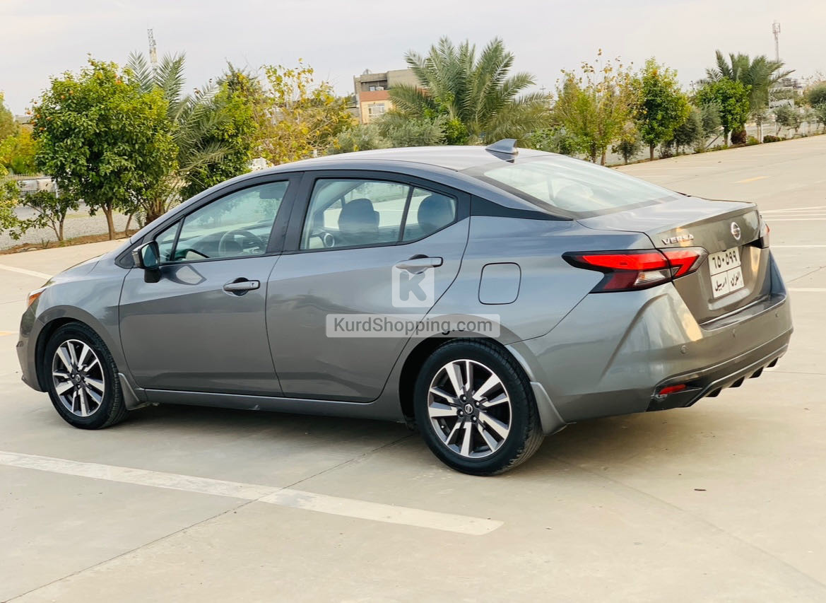 Nissan Versa 2020