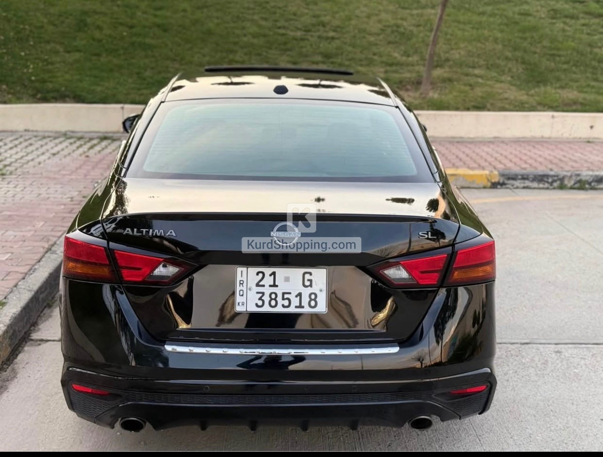 Nissan Altima 2020
