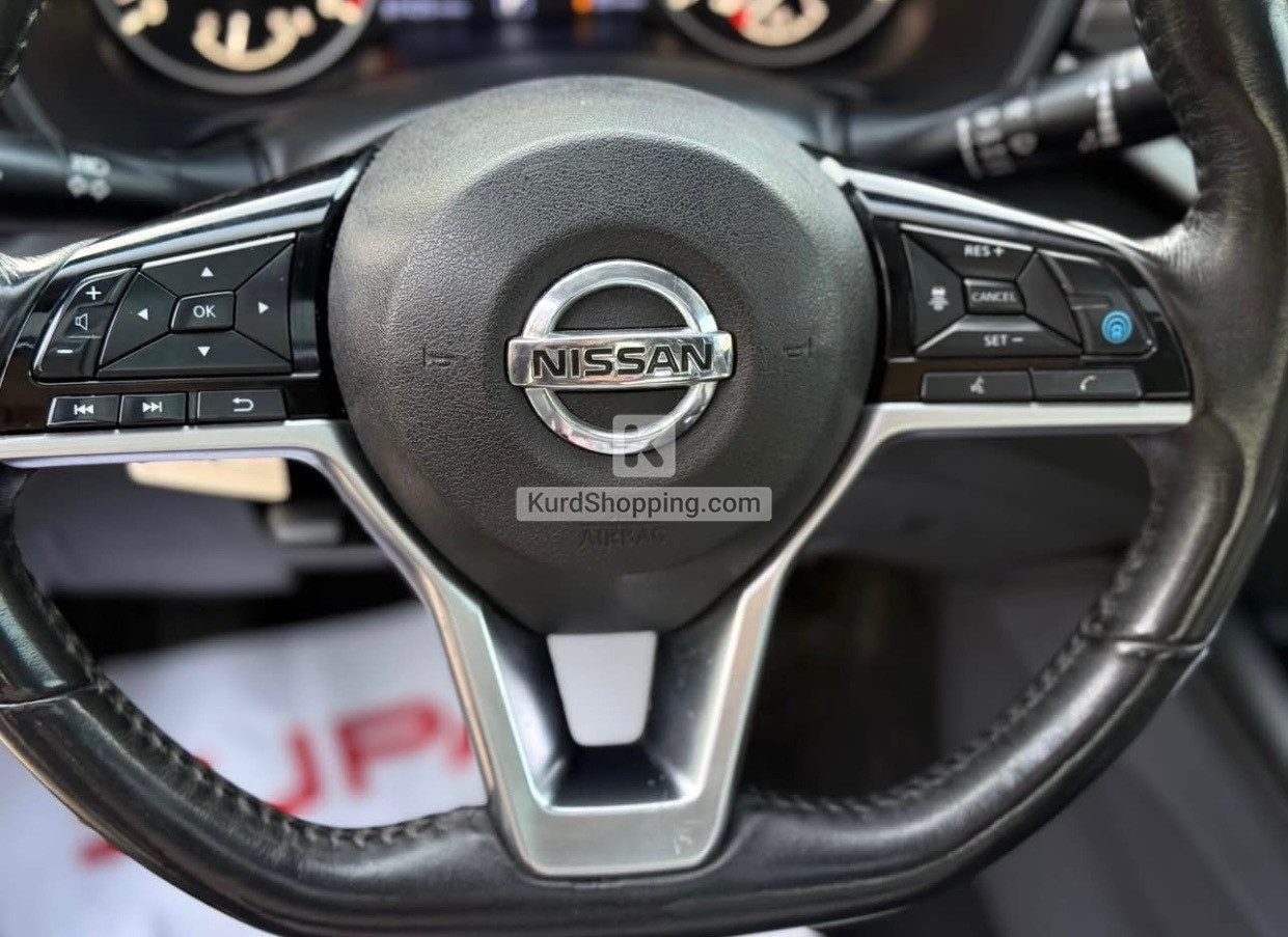Nissan Altima 2020