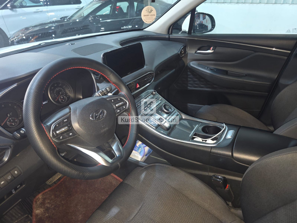 Hyundai Santa Fe 2023