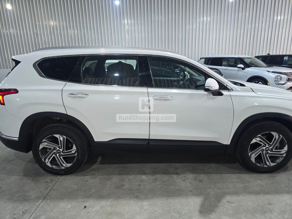 Hyundai Santa Fe 2023