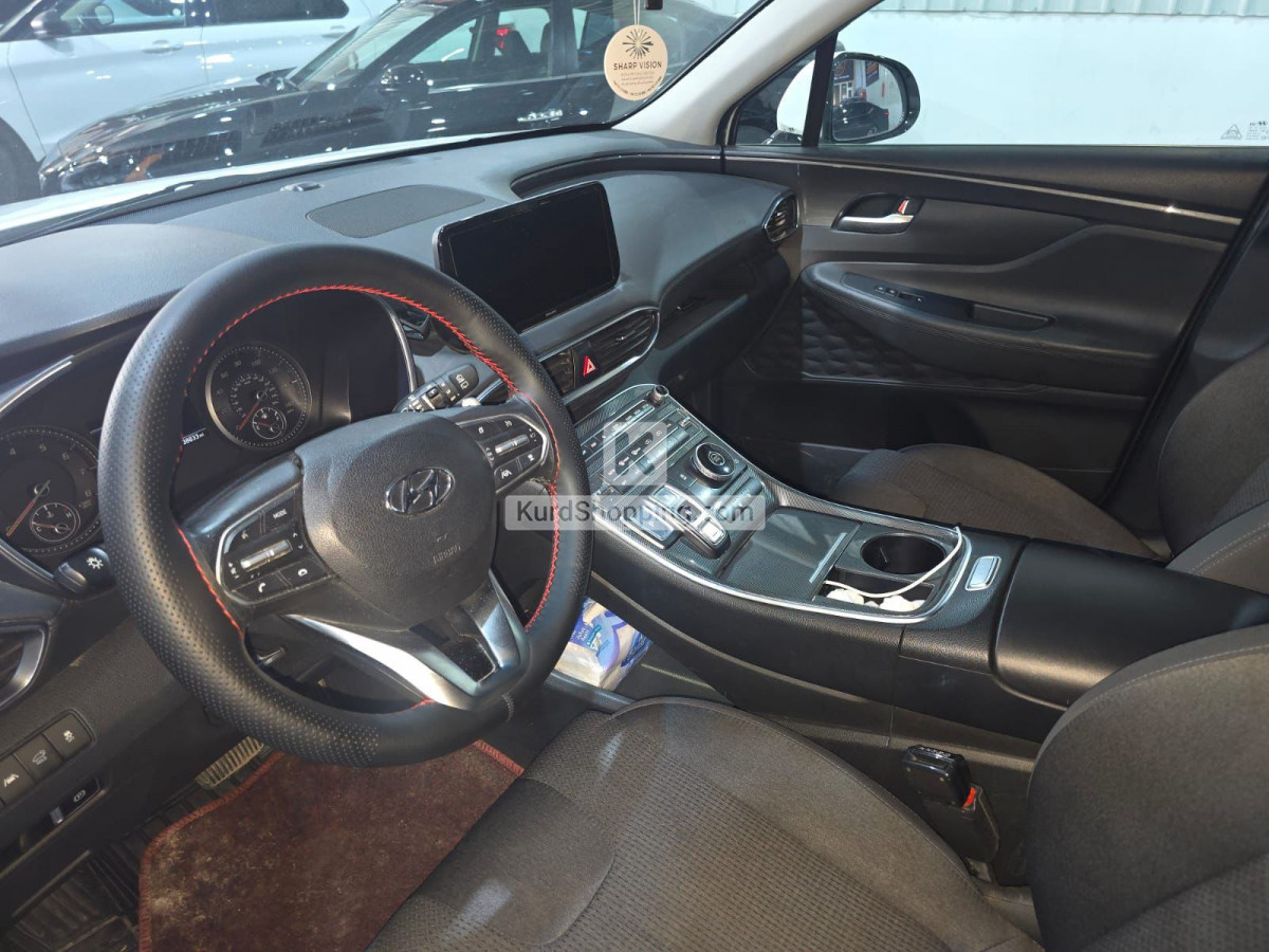 Hyundai Santa Fe 2023