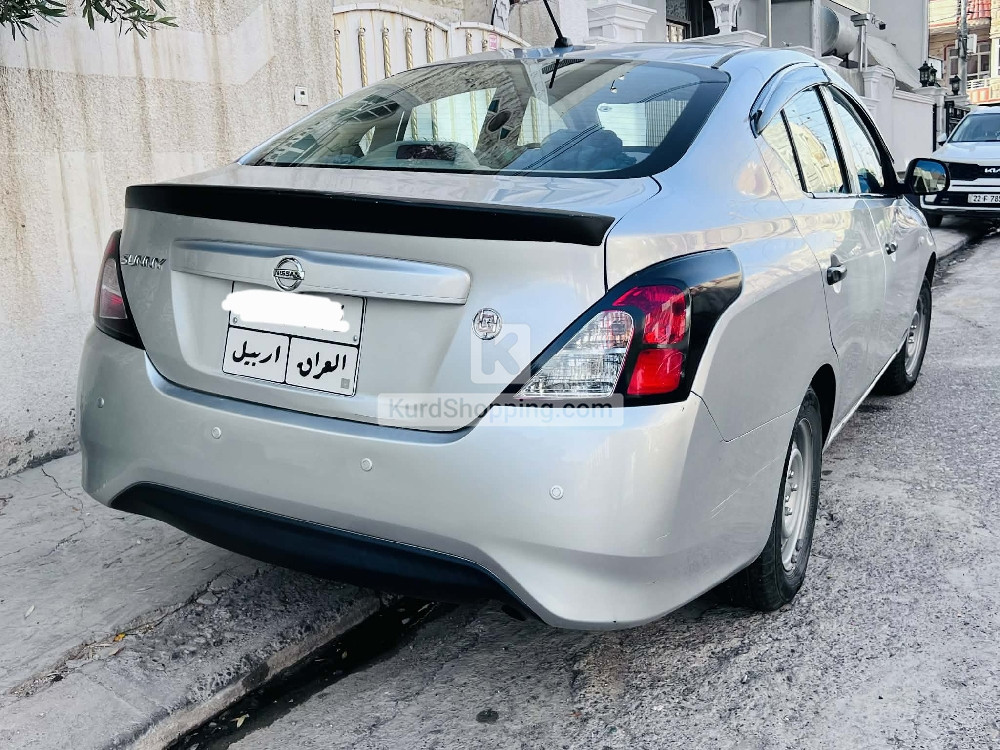 Nissan Sunny 2020