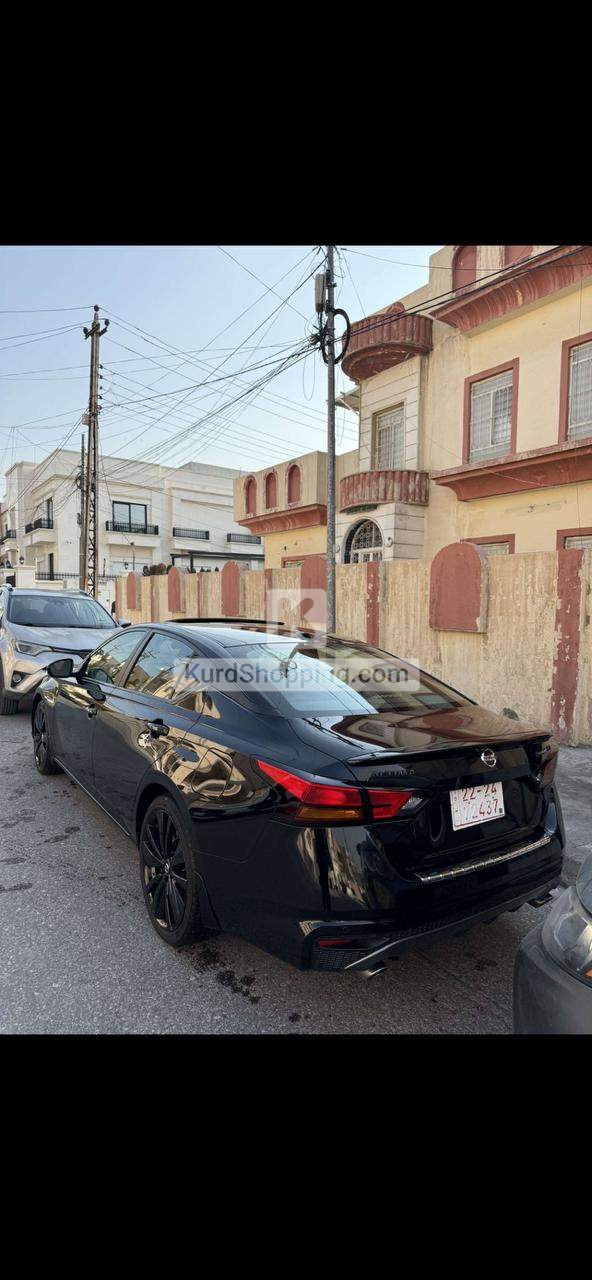Nissan Altima 2022 SR Midnight Full
