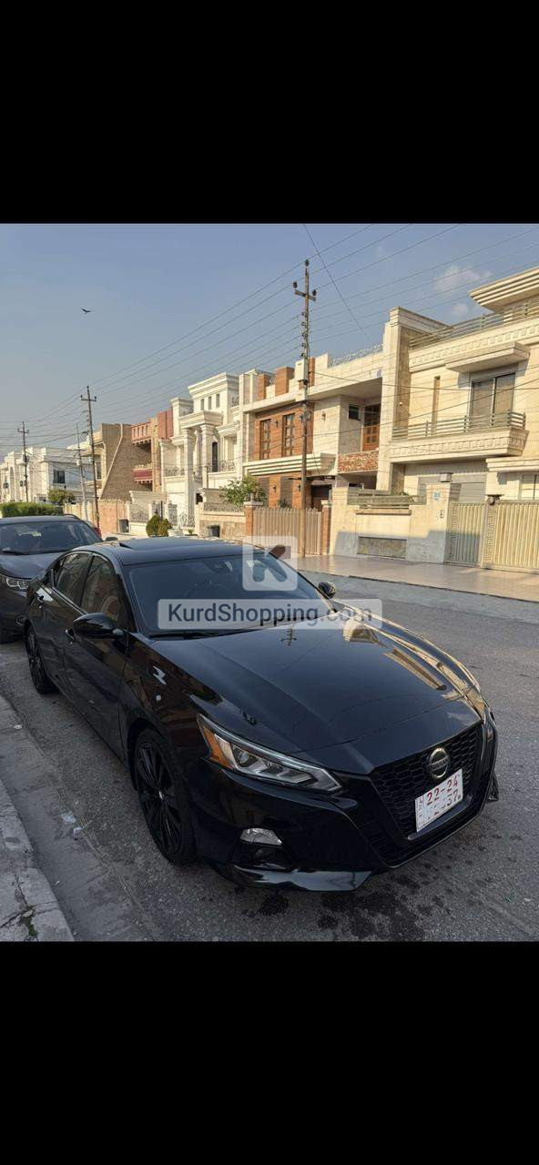 Nissan Altima 2022 SR Midnight Full