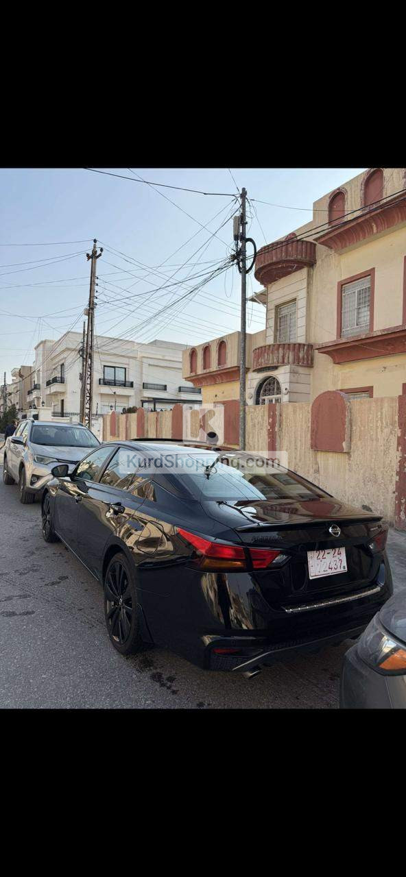 Nissan Altima 2022 SR Midnight Full