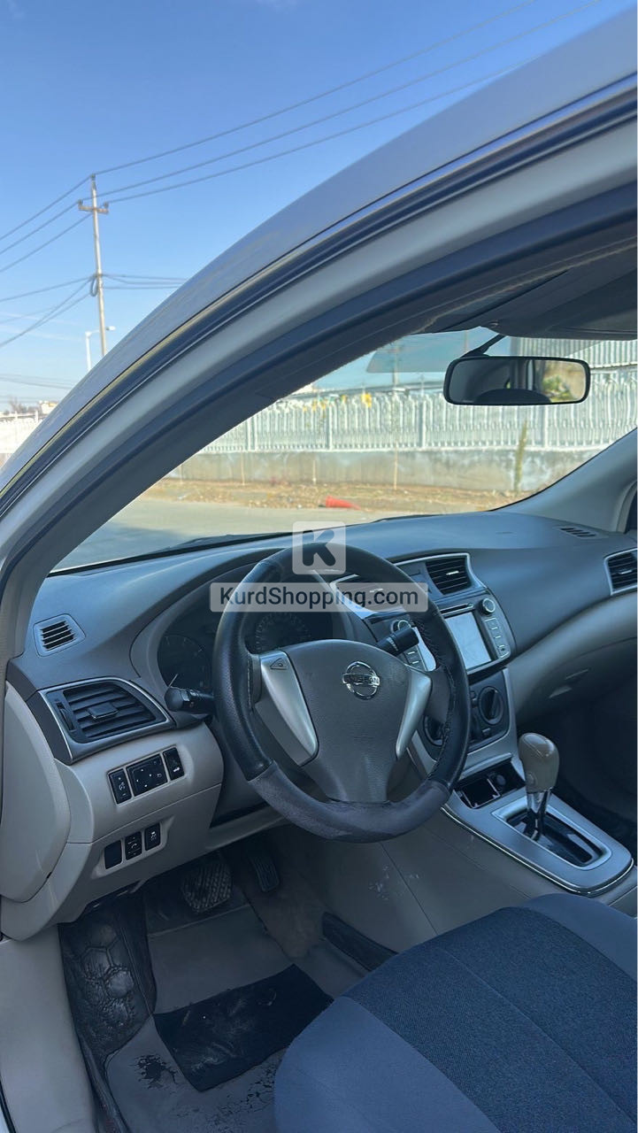 Nissan Sentra 2020