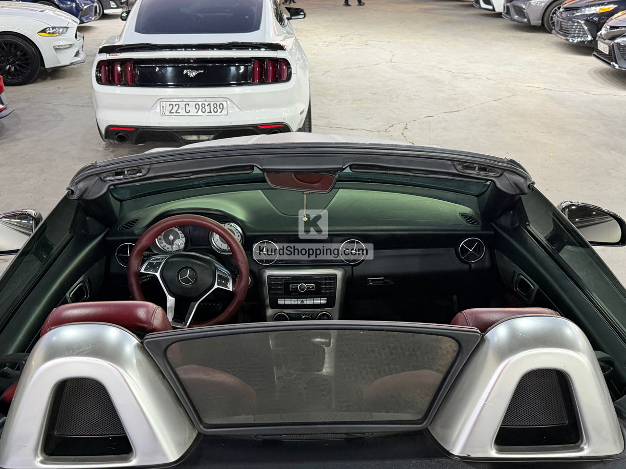 Mercedes Benz SLK-300 2011