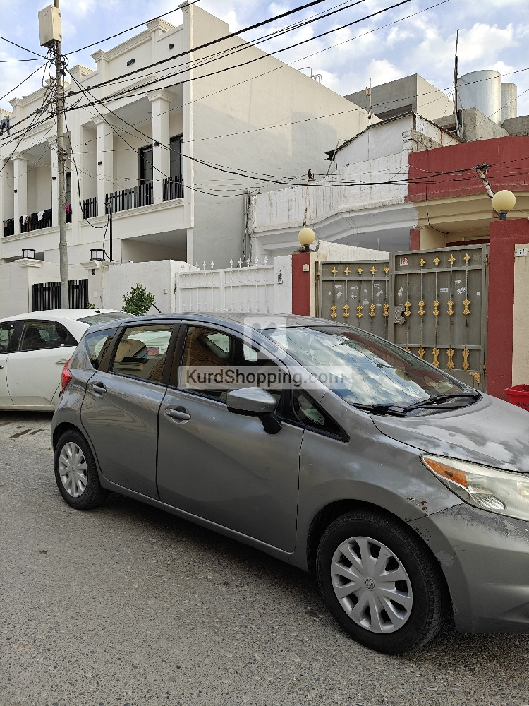 Nissan Versa 2015