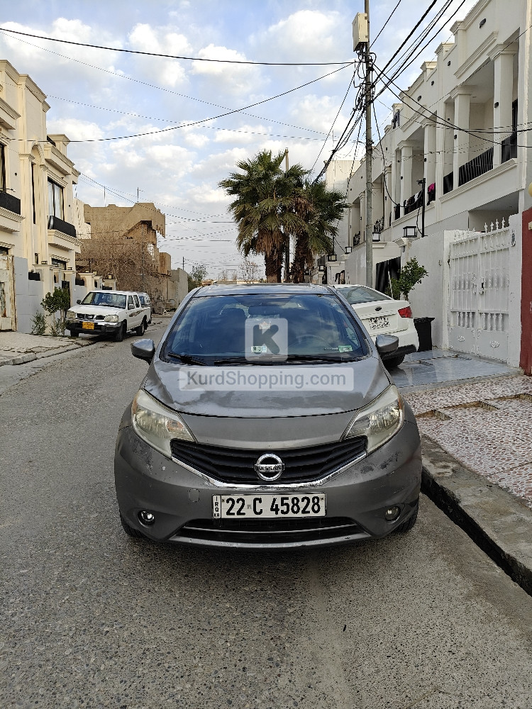 Nissan Versa 2015