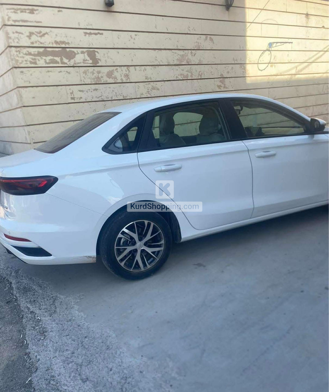 Geely Emgrand 2025