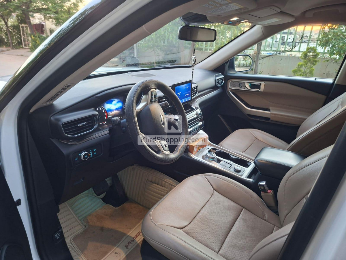 Ford Explorer 2023