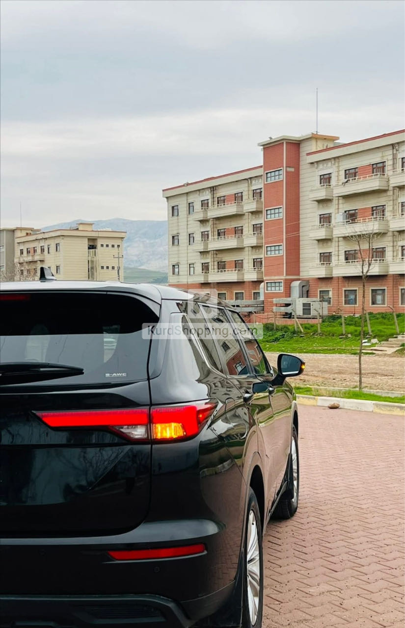 Mitsubishi Outlander 2024 AWD
