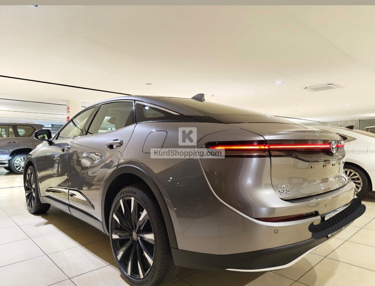 Toyota Crown 2023