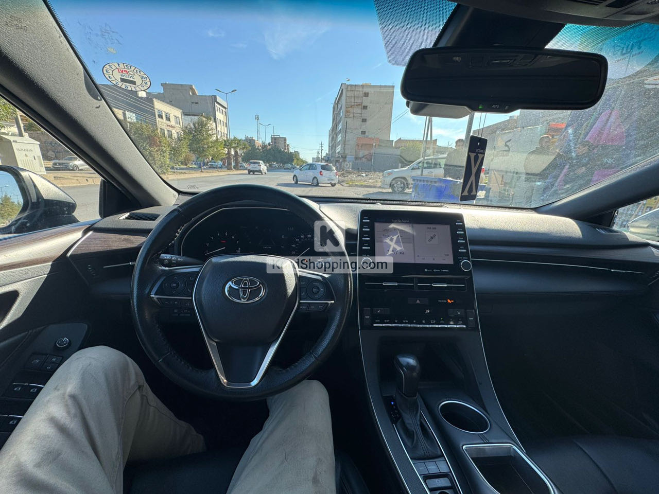 Toyota Avalon 2022