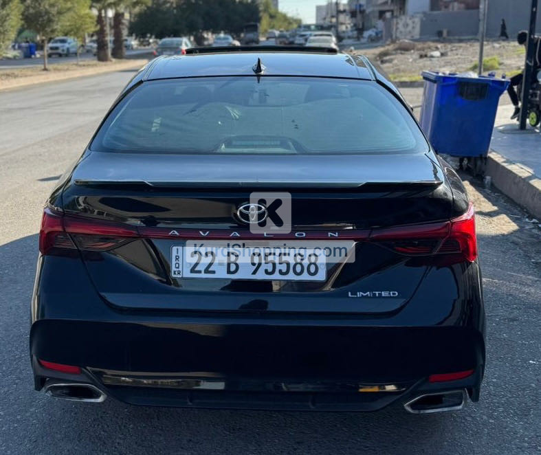 Toyota Avalon 2022
