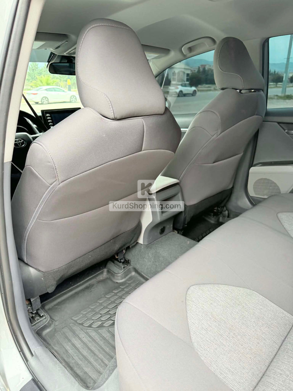 Toyota Camry 2024