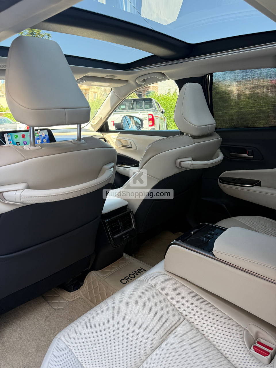 Toyota Crown 2024 SAS