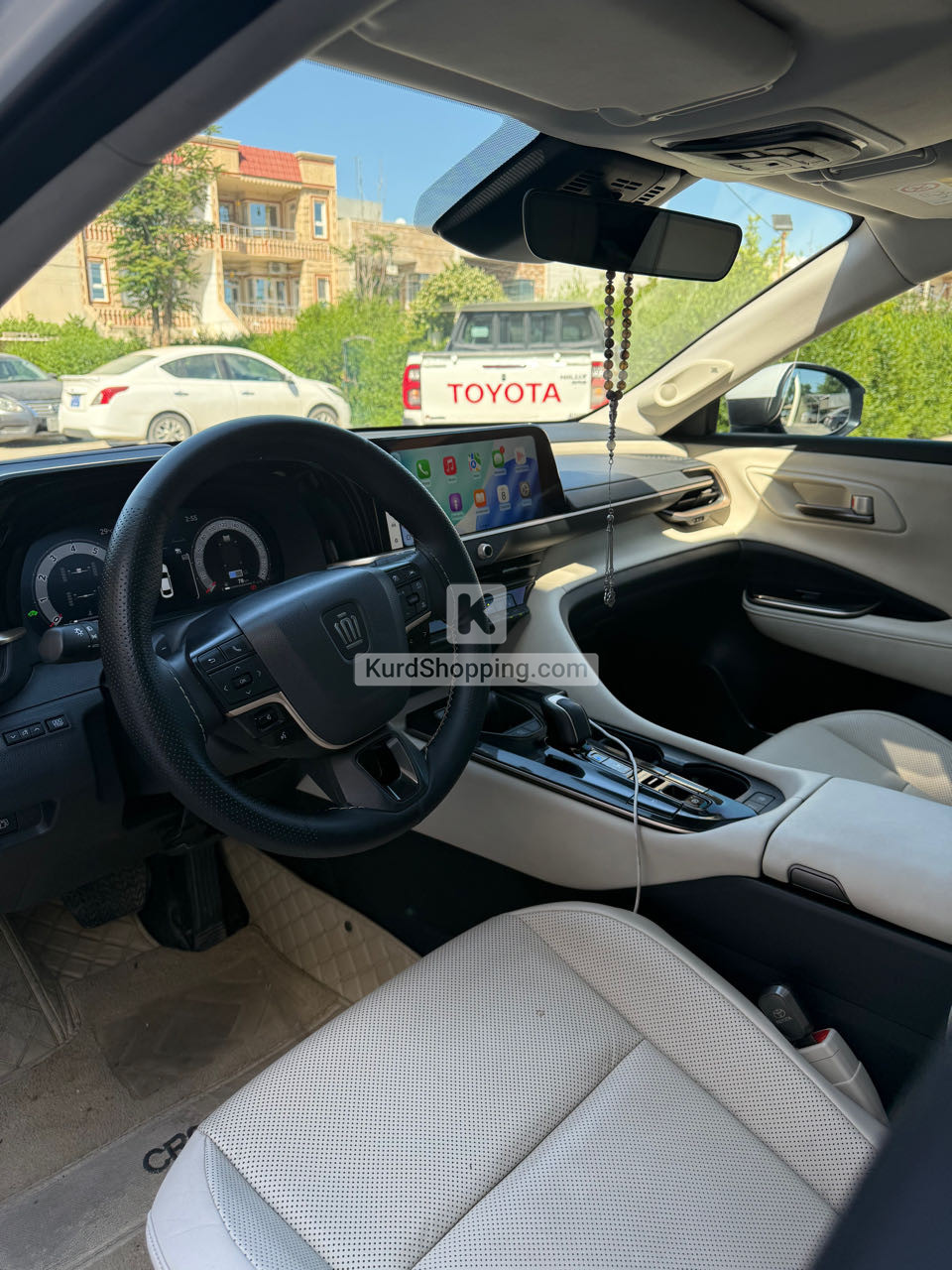 Toyota Crown 2024 SAS