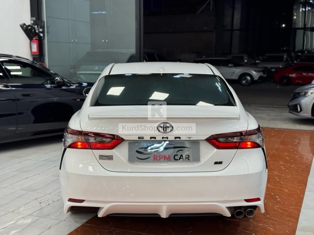Toyota Camry 2023