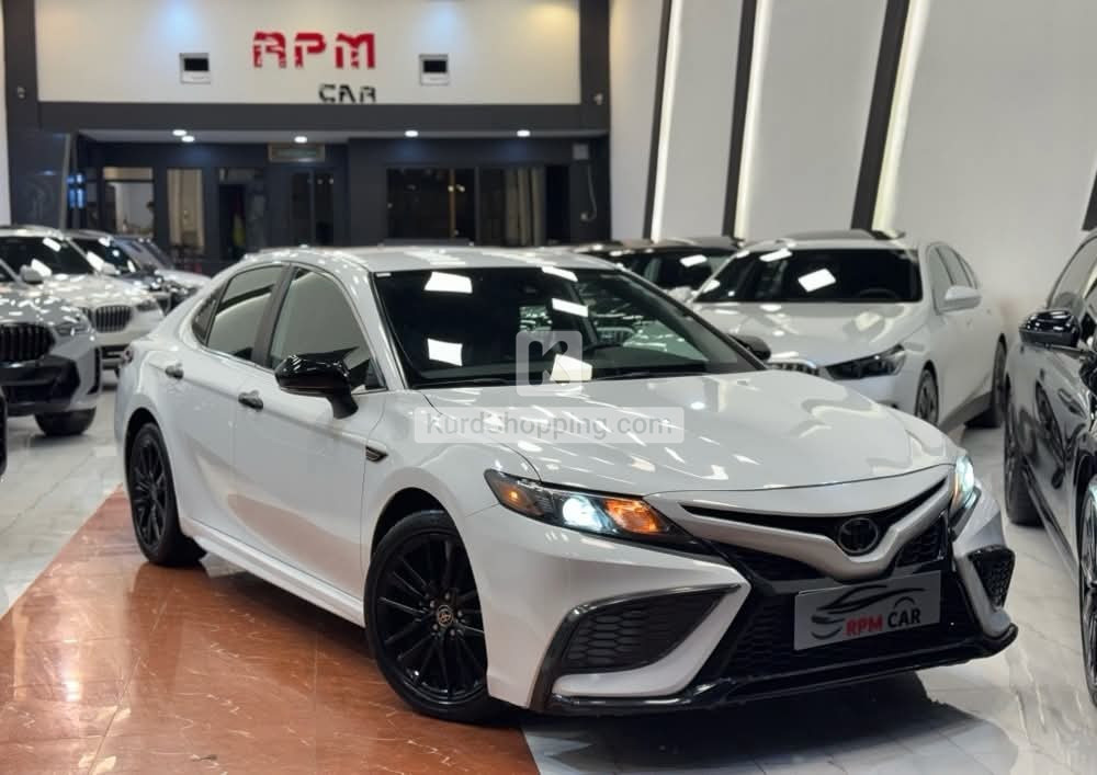 Toyota Camry 2023