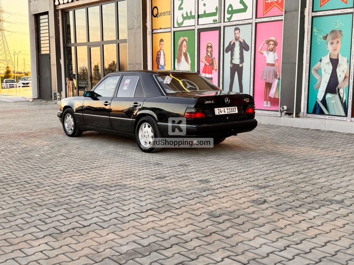 Mercedes Benz 300 1992