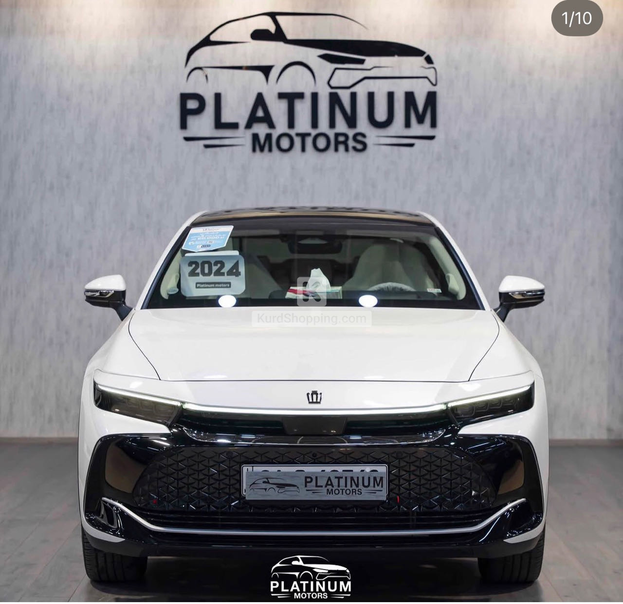 Toyota Crown 2024 SAS