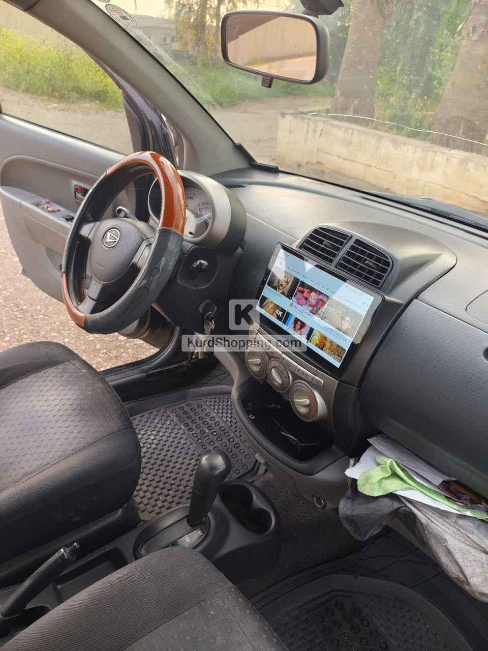 DAIHATSU SIRION