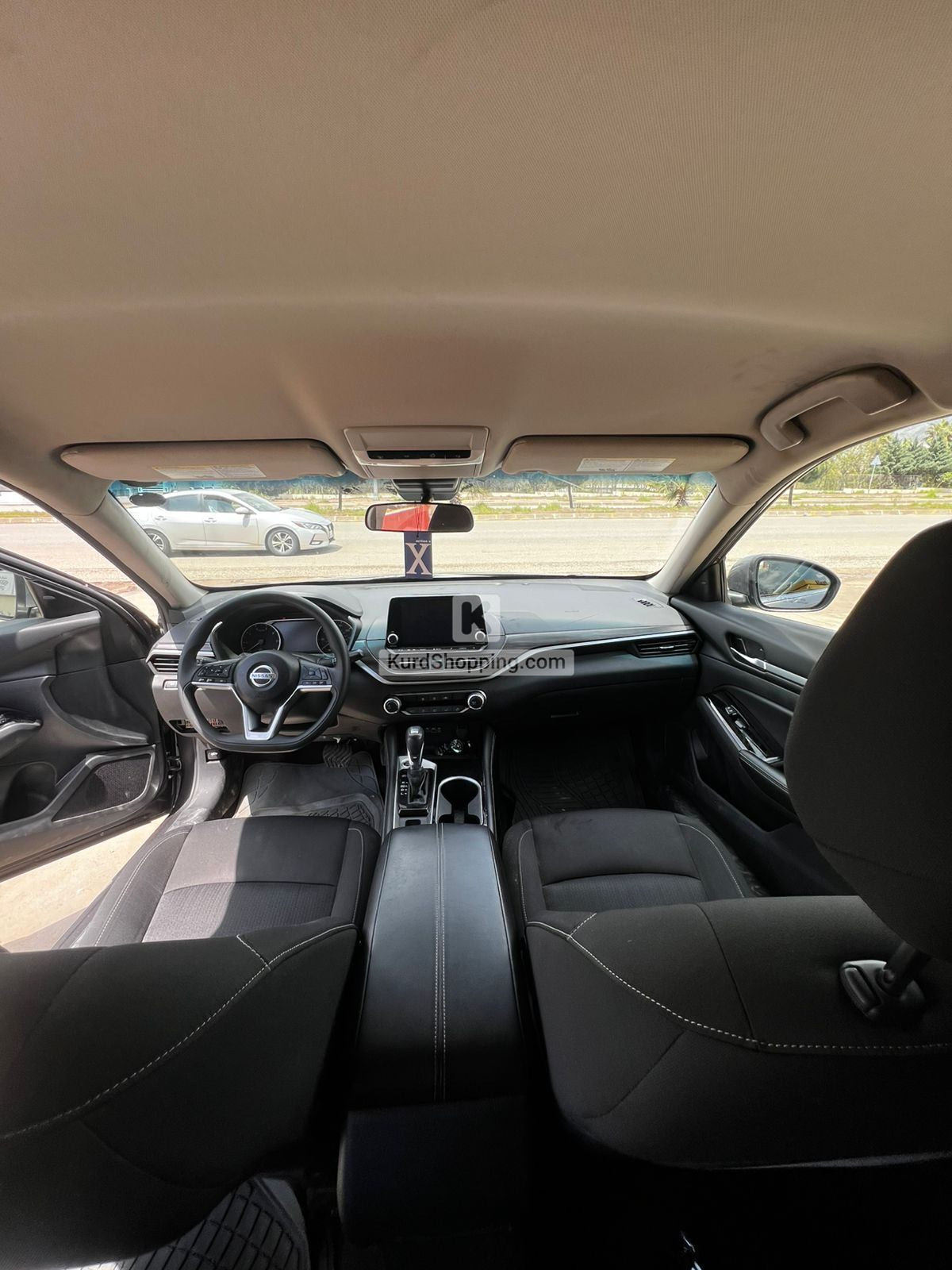 Nissan Altima 2023