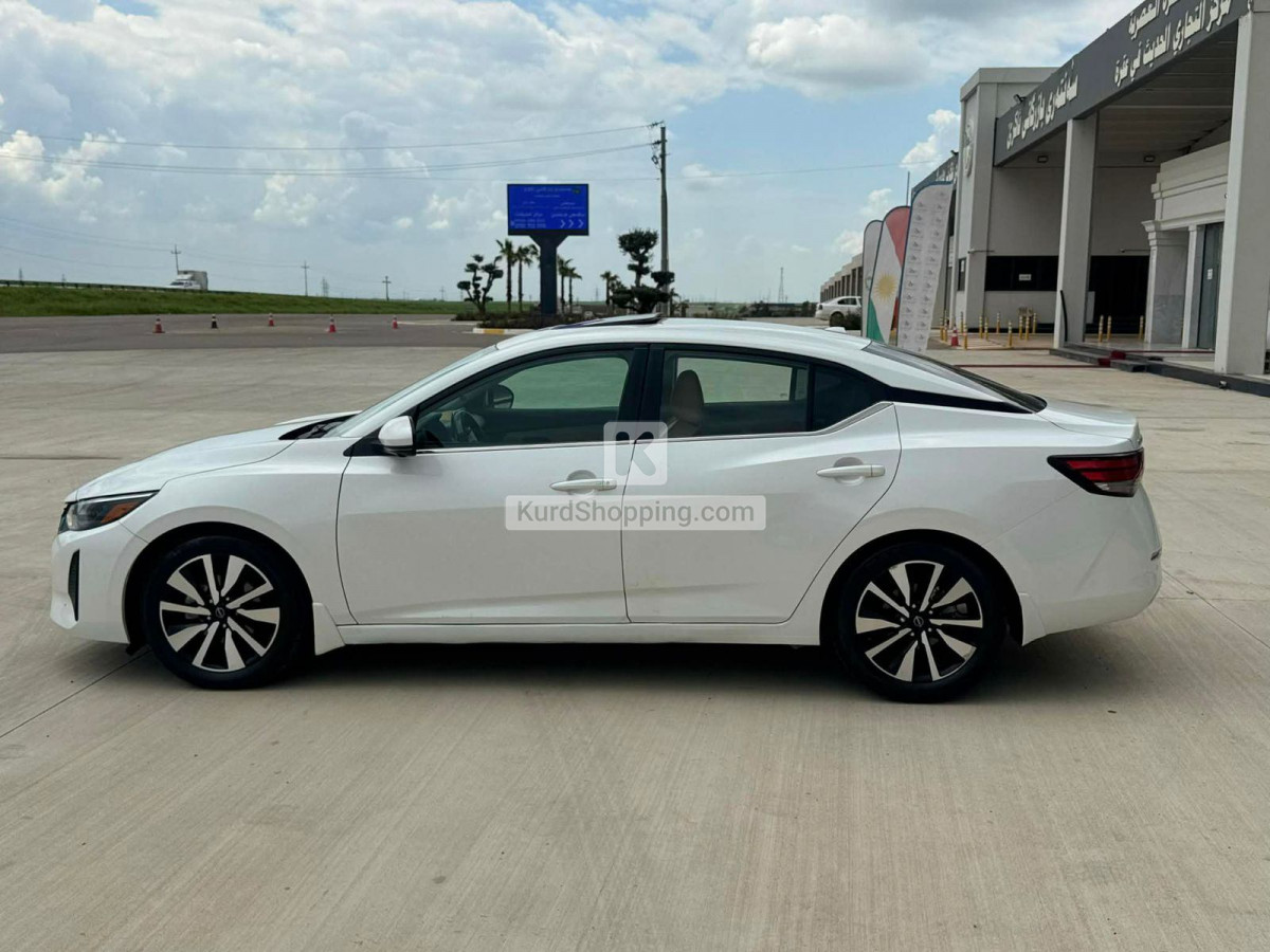 Nissan Sentra 2024