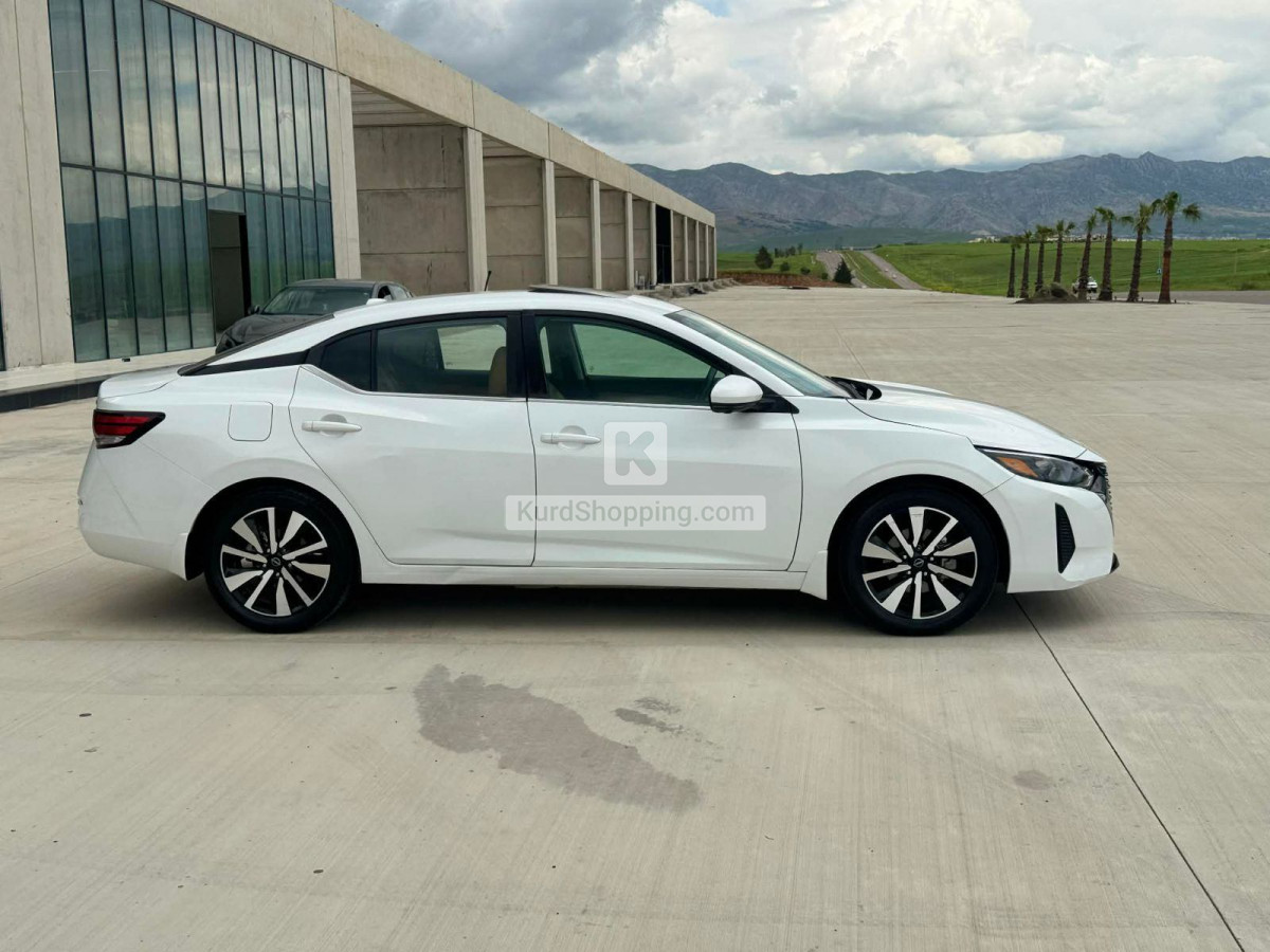 Nissan Sentra 2024