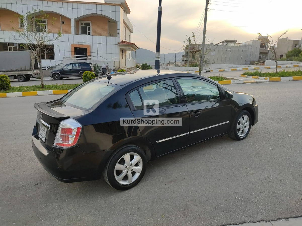 Nissan Sentra 2011
