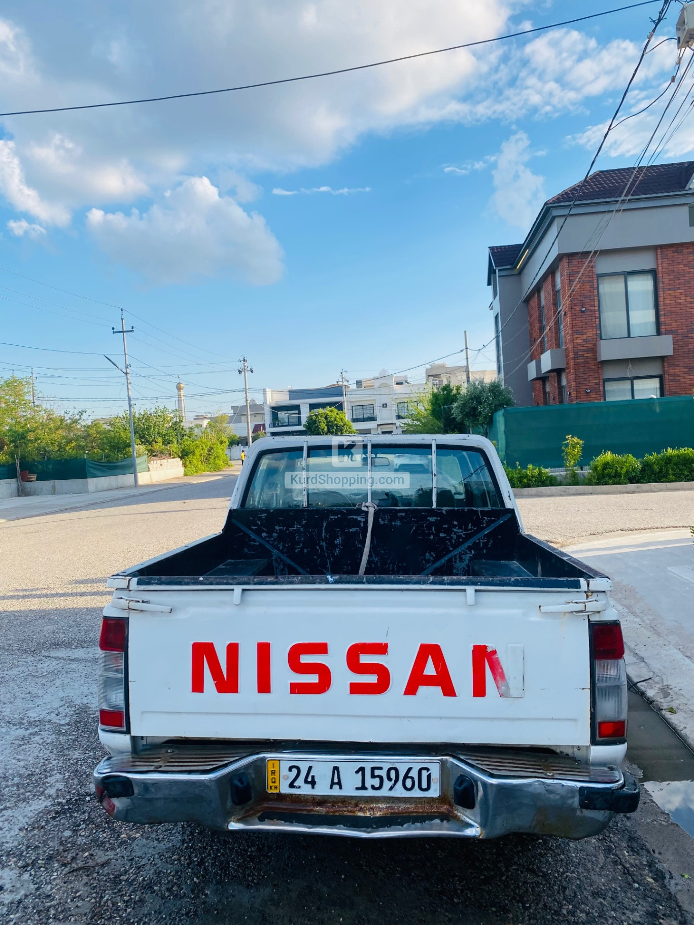 nissan pickup