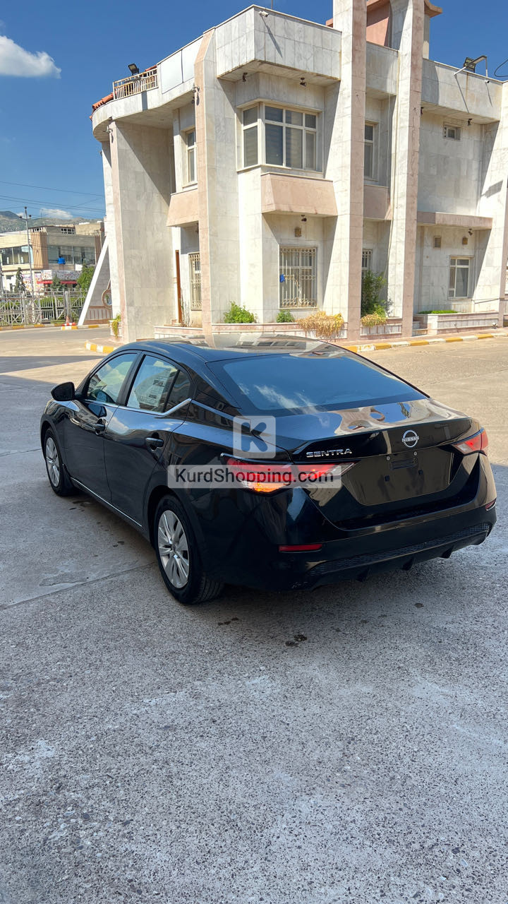 Nissan Sentra 2024