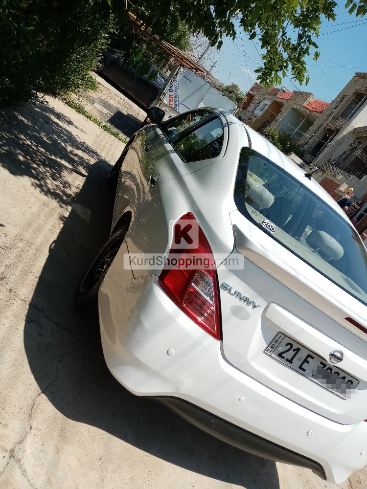 Nissan Sunny 2021
