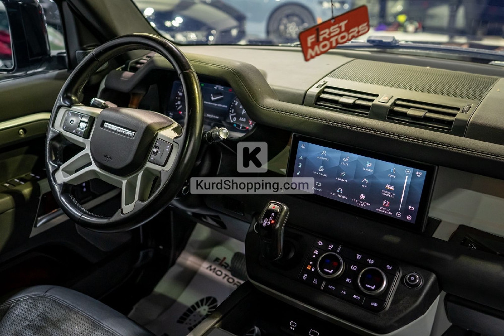 Land Rover Defender 2022
