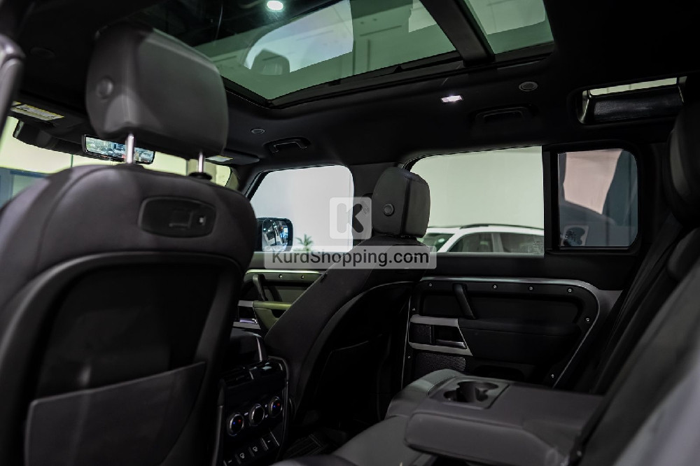 Land Rover Defender 2022