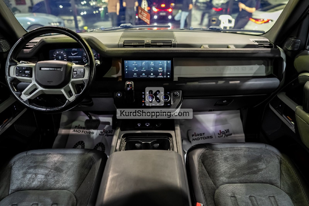 Land Rover Defender 2022