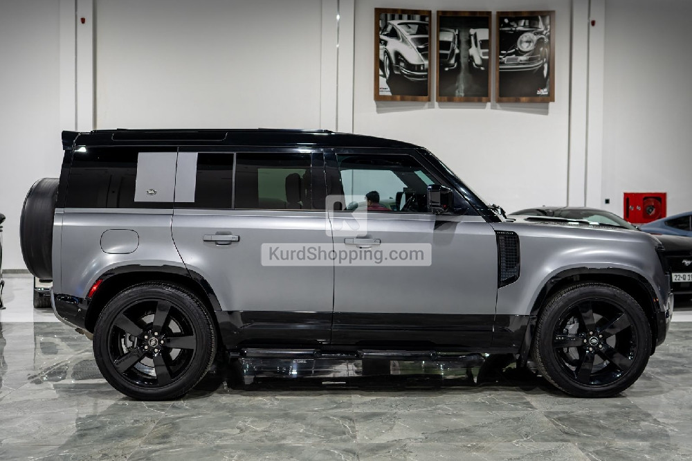 Land Rover Defender 2022