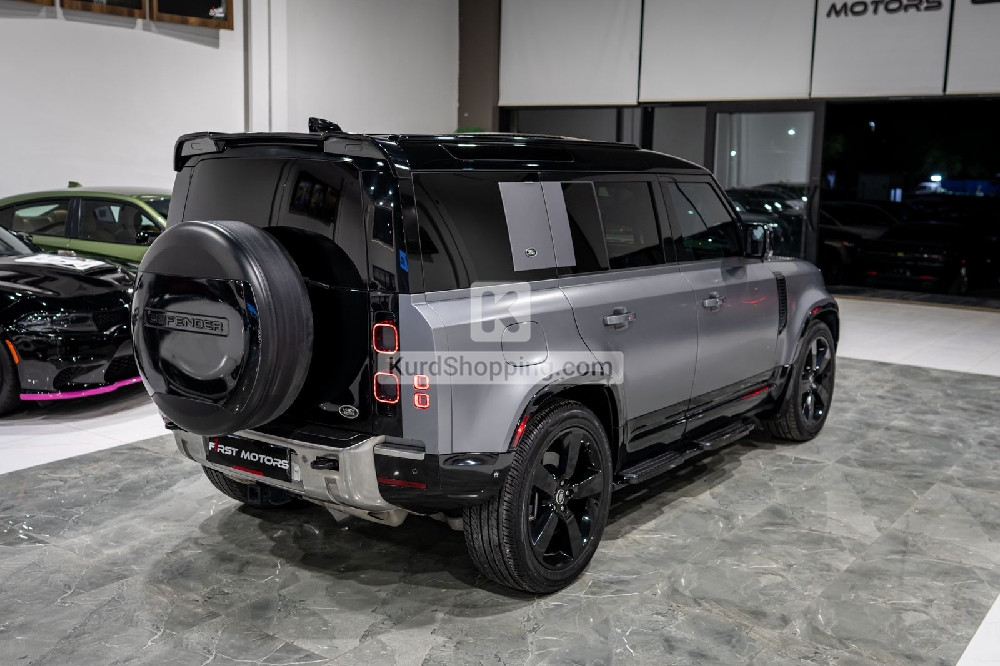 Land Rover Defender 2022