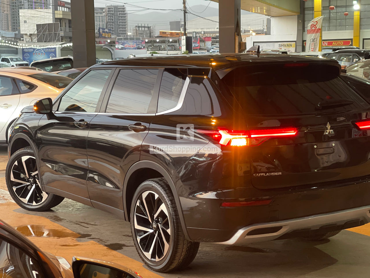 Mitsubishi Outlander 2024