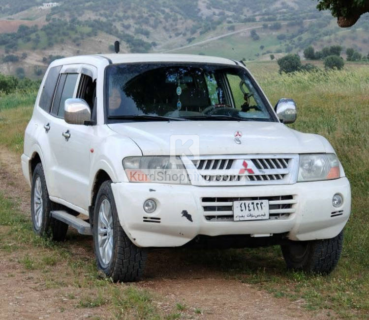 Mitsubishi Pajero 2004
